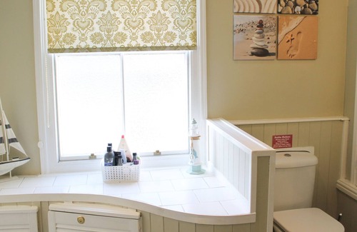 Whitby Cottage | ROCKTON HOUSE, pet friendly, character holiday cottage in Whitby