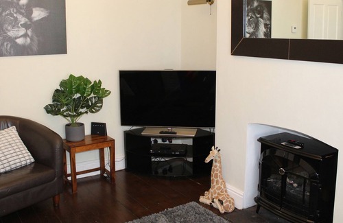 Whitby Cottage | ROCKTON HOUSE, pet friendly, character holiday cottage in Whitby