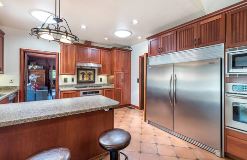 Hacienda House | Rocktop Lodge ~ Riverfront Lodge with private pool, hot tub & great views