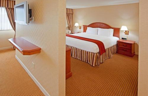 Lynbrook Hotel | Rockville Centre Hotel - JFK Airport