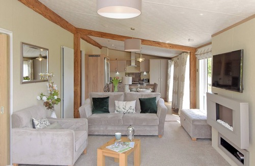 Buckton Cottage | Rockville Lodge - UK2503