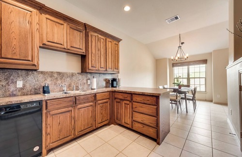 Rockwall House | Rockwall 3-bedroom Townhouse near Lake Ray Hubbard, short drive to Dallas