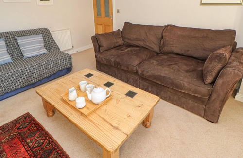 Wearhead Cottage | ROCKWELL HOUSE, family friendly, with open fire in St John's Chapel