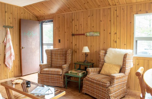 Carling Cottage | Rockwood: 2-Bedroom Cottage #3