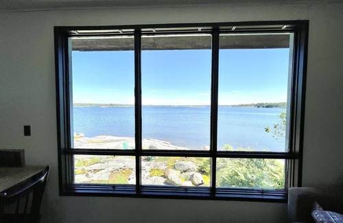 Carling Cottage | Rockwood: 2-Bedroom Cottage #11