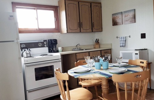 Carling Cottage | Rockwood: 3-Bedroom Cottage #10