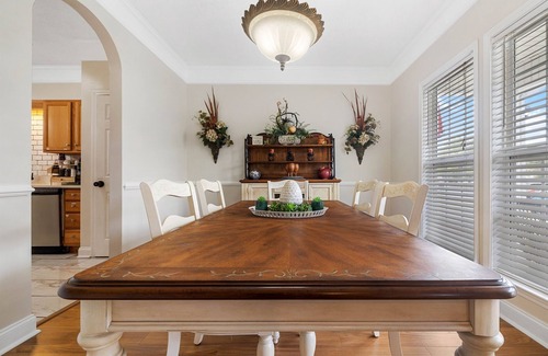 Mount Berry House | Rocky 2, Newer, 3 BR 2 Bath, Hot Tub,Tennis Center
