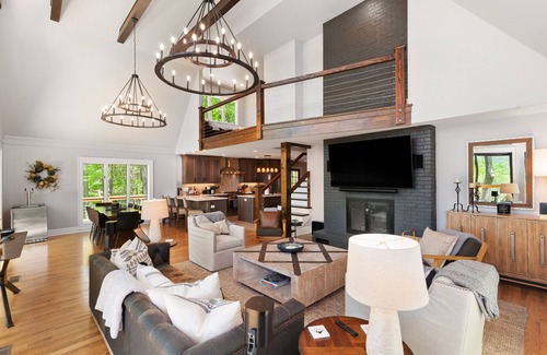 Canton House | Rocky Face Retreat Luxury Rental