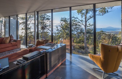 Rocky Hills House | Rocky Hills Retreat - located at Swansea Tasmania