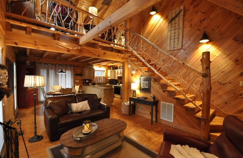 Townsend Cabin | Rocky Hollow a beautiful retreat in a wildlife rich Mountain Community!