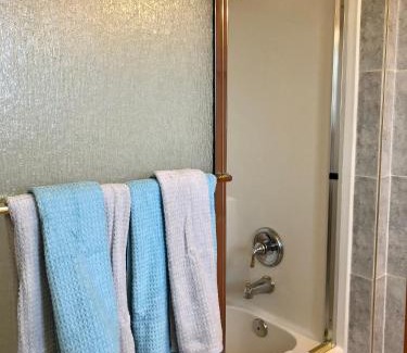 Cochrane Bed & Breakfast | Rocky Mountain View Bed & Breakfast