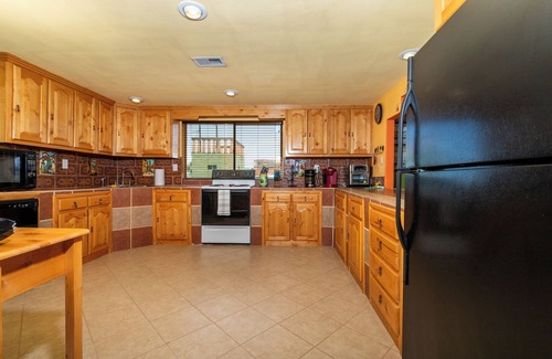 La Choya House | Rocky Point Rooftop Margarita Deck with Ocean Views, Sleeps 8, Steps From Beach!