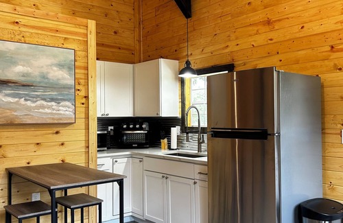Vian Cabin | Rocky Road cabins at Lake Tenkiller.