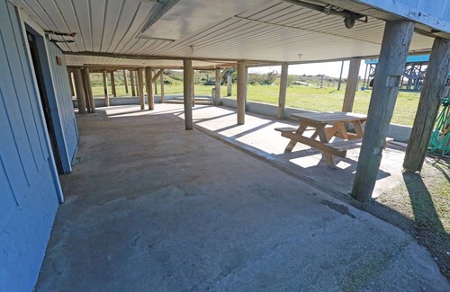 Grand Isle House | Rocky Top - Beachfront - Island Realty