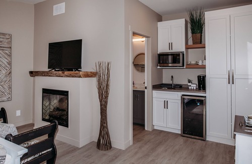 Hinton Bed & Breakfast | RockyMountainView BnB