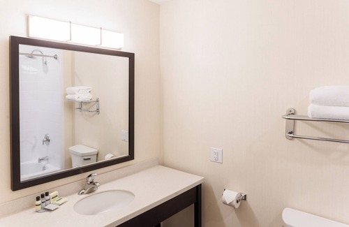 Charlottetown Hotel | Rodd Royalty