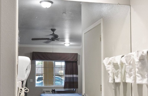 Clovis Hotel | Rodeo Lodge