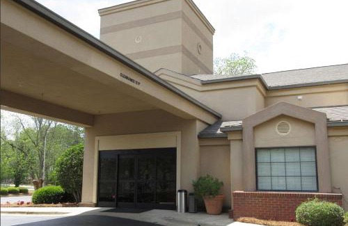 Albany Hotel | Rodeway Inn Albany South