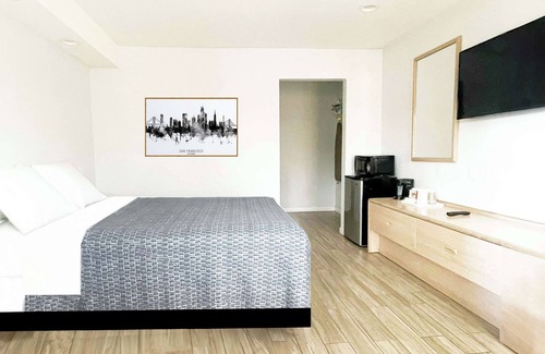 Cathedral Hill Hotel | Rodeway Inn Civic Center