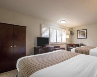 Pico-Union Hotel | Rodeway Inn Convention Center