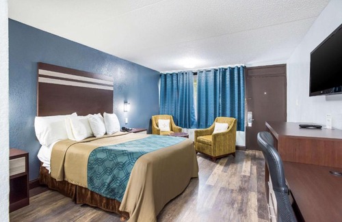 Winslow Hotel | Rodeway Inn Hammonton