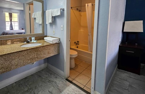 Hattiesburg Hotel | Rodeway Inn Hattiesburg North