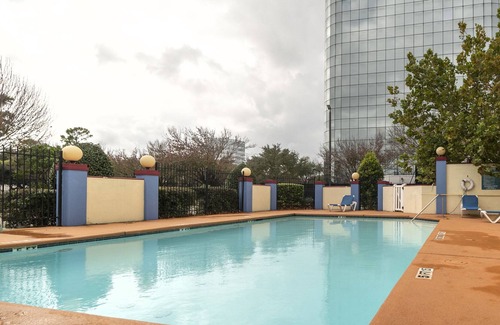 Greater Greenspoint Hotel | Rodeway Inn Houston North Greenspoint