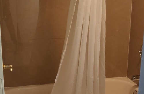 Tampa Hotel | Rodeway Inn Near Ybor City - Casino