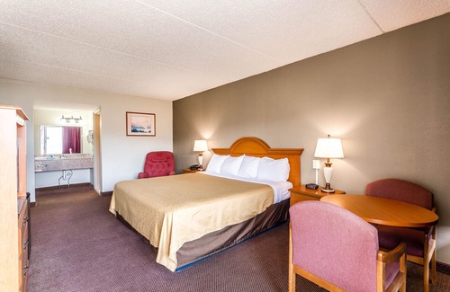 Mount Vernon Hotel | Rodeway Inn Renfro Valley
