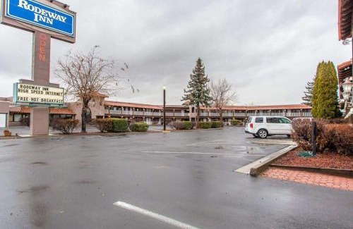 Baker City Hotel | Rodeway Inn