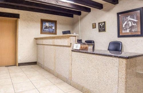 Baker City Hotel | Rodeway Inn