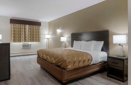 Grandville Hotel | Rodeway Inn