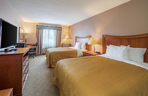 Huntington Hotel | Rodeway Inn