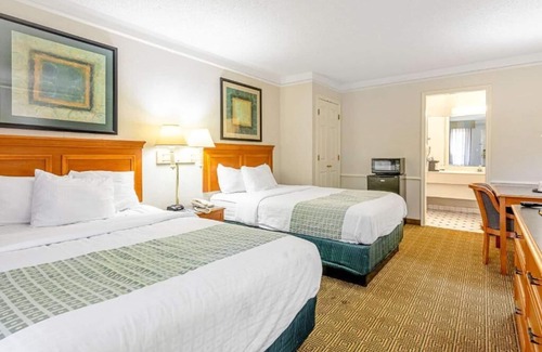 Huntsville Hotel | Rodeway Inn