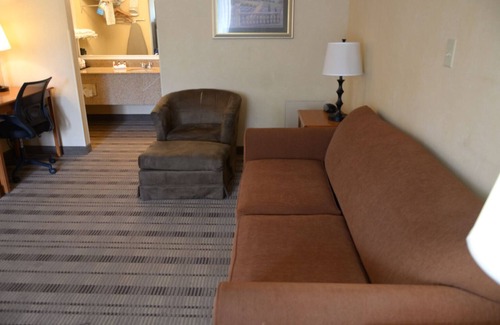 Lynchburg Hotel | Rodeway Inn