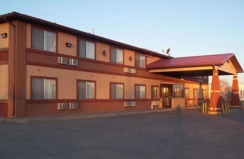 Moriarty Hotel | Rodeway Inn