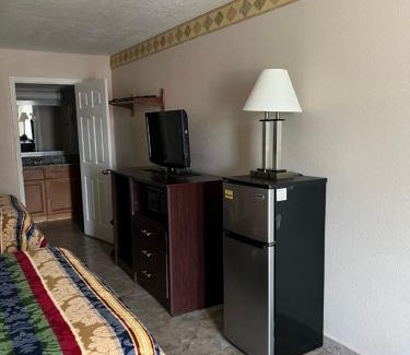 New Port Richey Hotel | Rodeway Inn