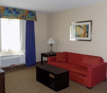 Portage Hotel | Rodeway Inn