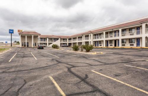 Santa Rosa Hotel | Rodeway Inn