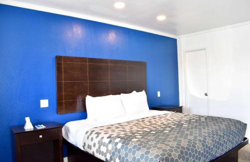 Swainsboro Hotel | Rodeway Inn