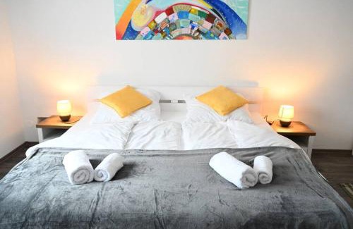 Broumov Apartment | Rodinný apartmán u Broumovského náměstí