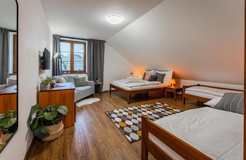 Mladec House | Rodinný penzion Sobáčov