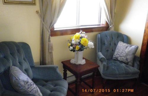 Powell River Hotel | Rodmay Hotel