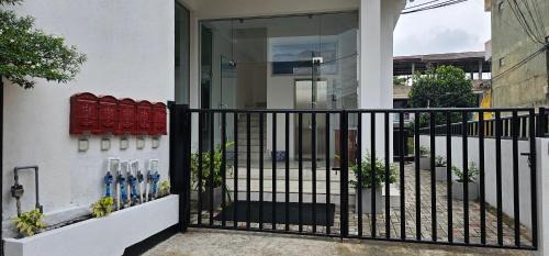 Boralesgamuwa Apartment | Rodrigo Building 4