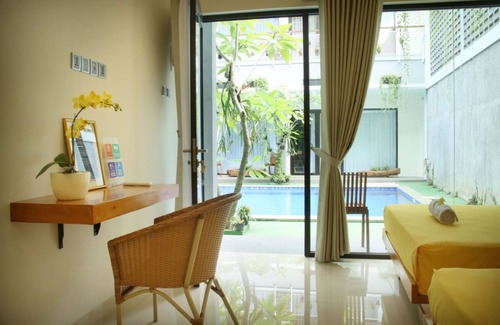 Sinduadi House | Roemah Kenari