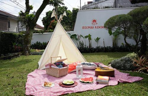 Hegarmanah Bed & Breakfast | Roemah Renjana Bandung