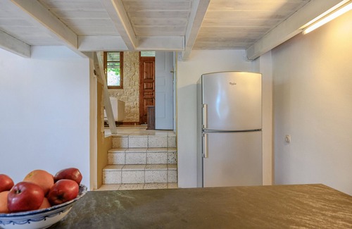 Lampini Villa | Rogalida,serene villa,pool,Near taverns