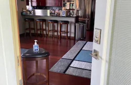 Big Rapids House | Rogers Pond Luxurious & Romantic Getaway