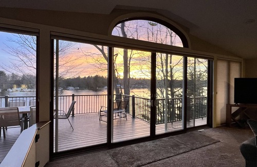 Big Rapids House | Rogers Pond & River Retreat | Grand Views | Kayaks