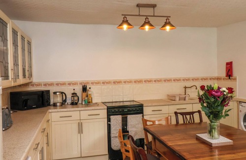 Robin Hood's Bay House | ROKEBY HOUSE, pet friendly in Robin Hood’s Bay